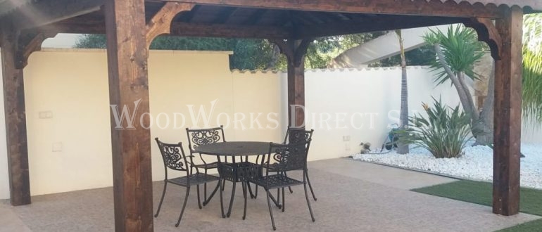 Wooden Gazebo in San Miguel de Salinas Alicante