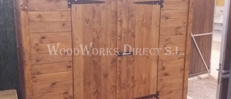Small Double Door Wooden Shed Cartagena Murcia