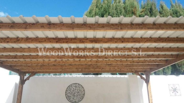 Large wooden Carport Valencia