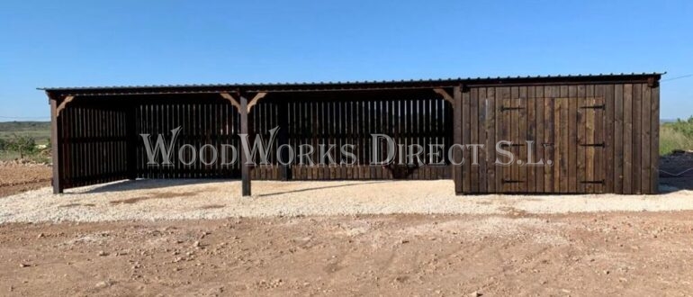 Pinoso Timber Horse shelter